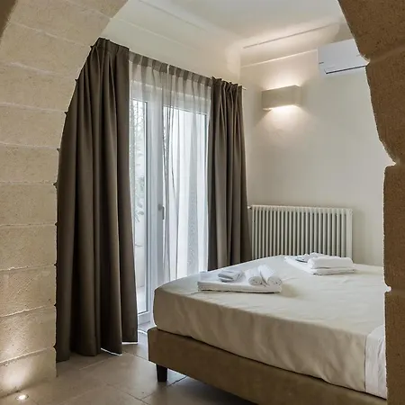 La Residenza - Corte Dei Messapi Raro Collection